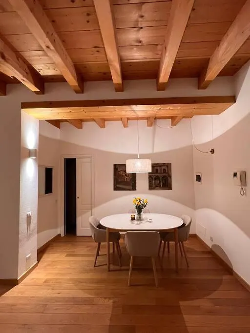 Il Bacio Apartment Como