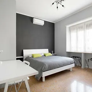 https://enjoy-porta-furba.it-romehotels.com